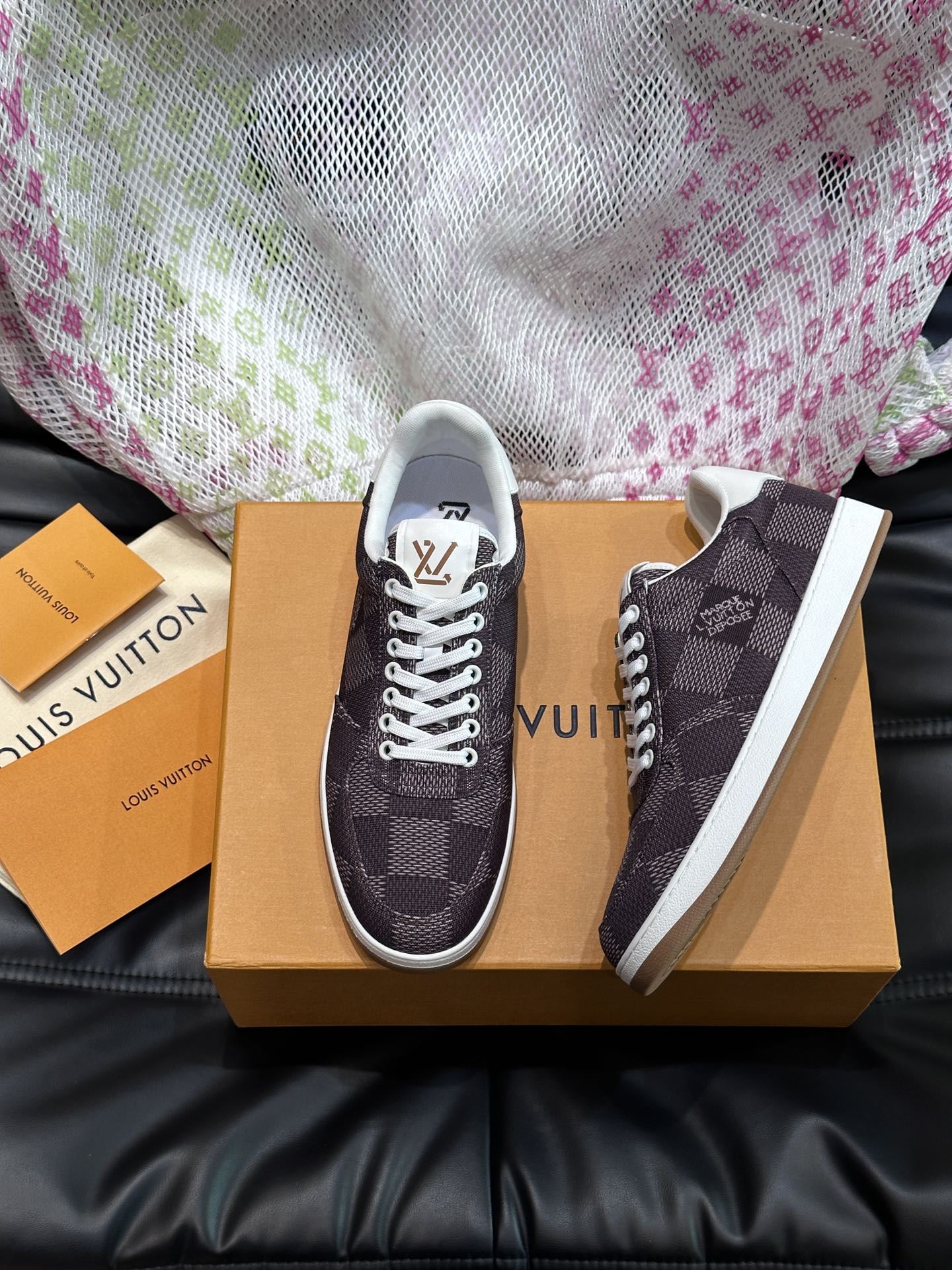 Louis Vuitton Low Shoes